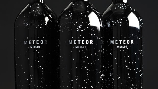 meteor-merlotwhite-fences-vineyard
