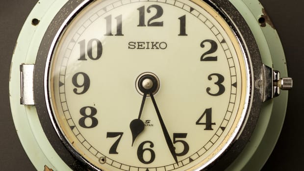Seiko-slave-clock-blue