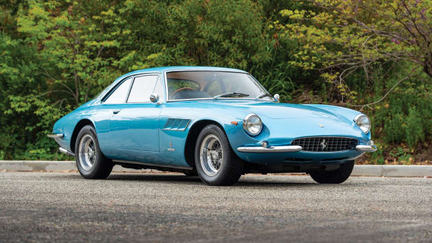 1966-Ferrari-500-Superfast-Series-II-by-Pininfarina_0