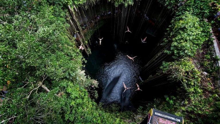 This Sinkhole In Southeastern Mexico Is The Ultimate Cliff Diving Spot