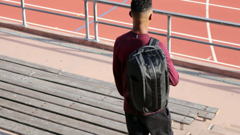 This Sweat-Isolating Gym Bag Is Truly Ingenious