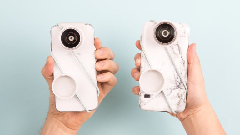 Cool Lenses For Everyday Photographers That Easily Attach To Your Phone