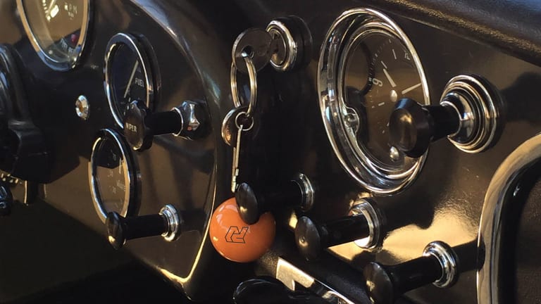 Add Autodromo's Shift Knob Keychain To Your EDC