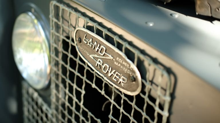 Car Porn: 1971 Land Rover Series II