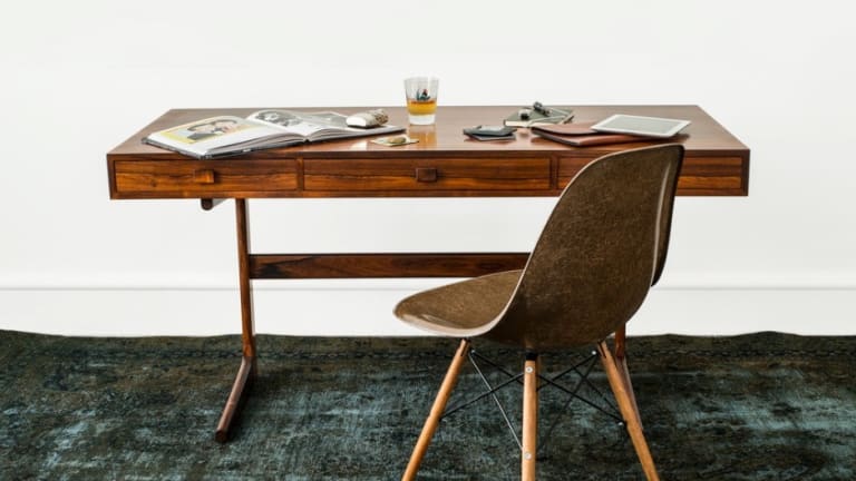 10 Things You Need For The Most Luxurious Office