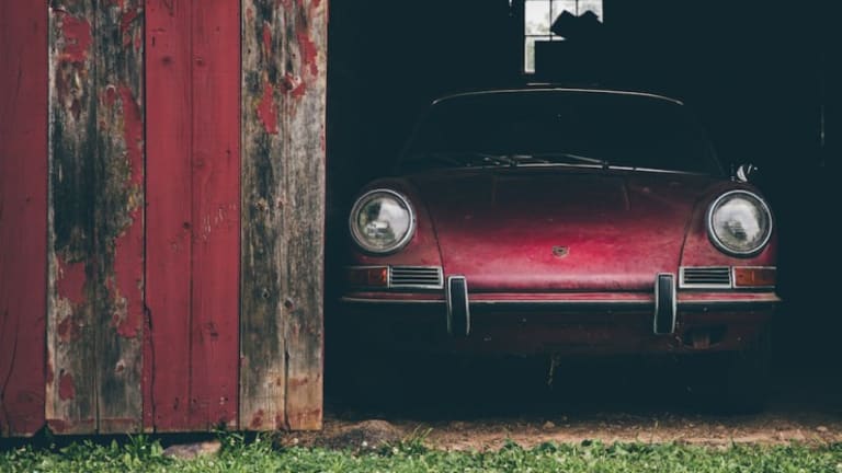 A Lucky Somebody Found This Abandoned 1967 Porsche 911S In A Barn