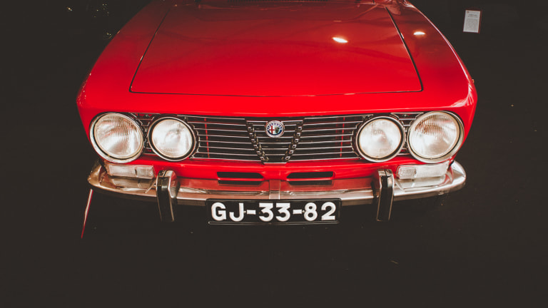A Stunning Look at Portugal's 25° Automobilia Exhibition