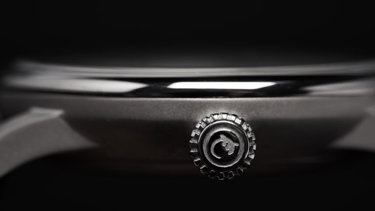 ICON 4x4 Unveils Stunning Automotive-Inspired Timepiece