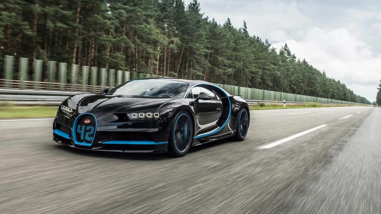 Watch the Bugatti Chiron Make 0-248-0 MPH Dash in Record Time