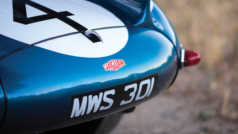 20 Gorgeous Photos of a Le Mans-Winning 1955 Jaguar D-Type