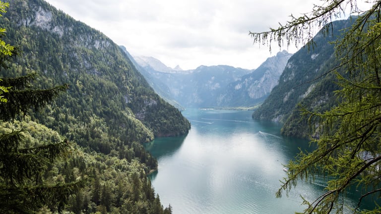 Marvel at These Wondrous Lake Landscapes Through Europe