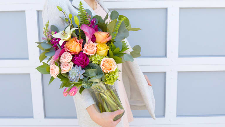 The Easiest Way to Send Mom Flowers