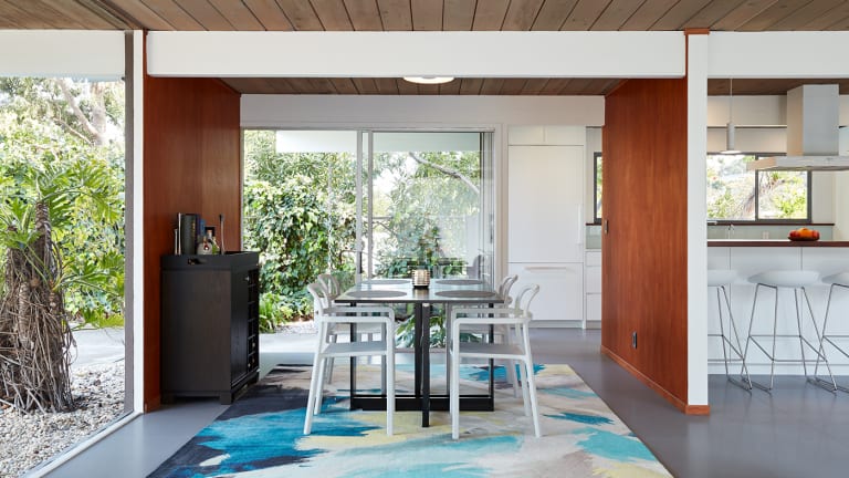 Tour a Mid-Century Modern Oasis in Silicon Valley