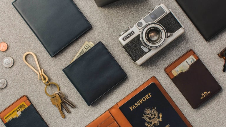 These Minimalist Leather Wallets Won't Give You The Lumps