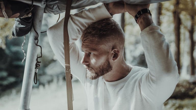 Rivay's Elevated Crewneck Sweatshirt Will Separate You From the Pack