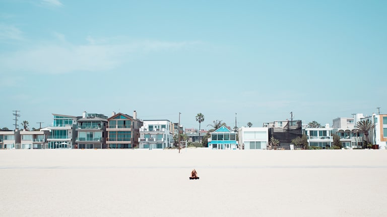 Bask In This Sunny Playa Del Rey Photoset