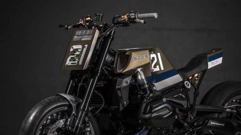 This Custom Bmw R10r Pays Homage To Racing Legend Eddie Lawson Airows