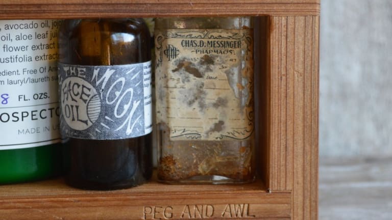 Keep Your Bathroom Organized With This Stylish Apothecary Caddy