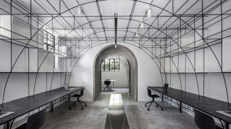 Enjoy the Masterfully Minimal Vibes of This Shanghai Office
