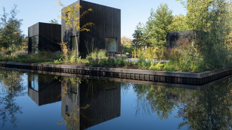 Feel the Modern Mood of This Blacked-Out Countryside Home
