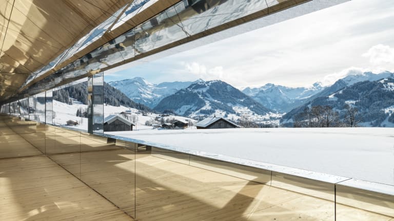 Alpine Art: Doug Aitken’s Mirrored House Reflects the Swiss Alps