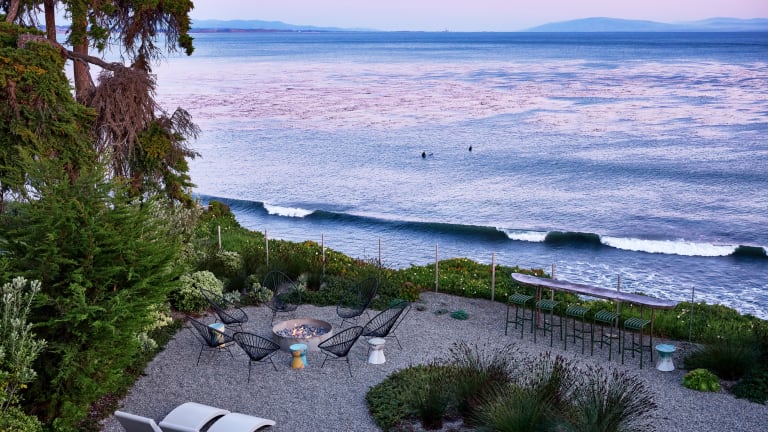 The Surf House Oozes With Casual California Style
