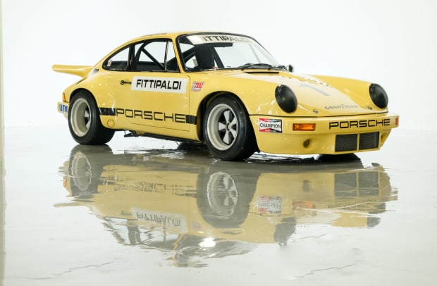 1974-Porsche-911-Carrera-RSR-3-0-IROC-_0