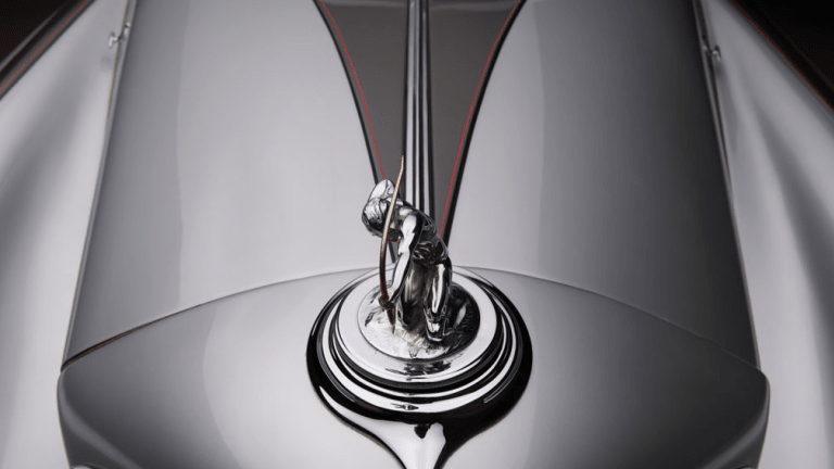 14 Shots Of A Spectacular 1933 Pierce-Arrow Silver Arrow