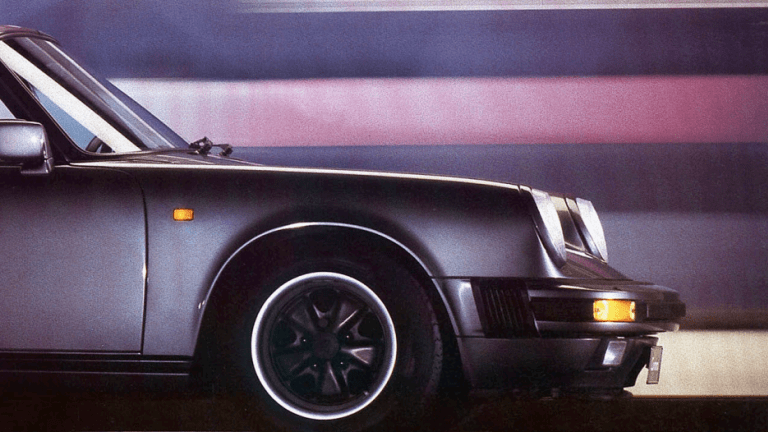 32 Amazing Photos From Vintage Porsche 911 Brochures