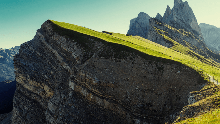 45 Incredible Photos That Will Make You Want To Explore The French Alps