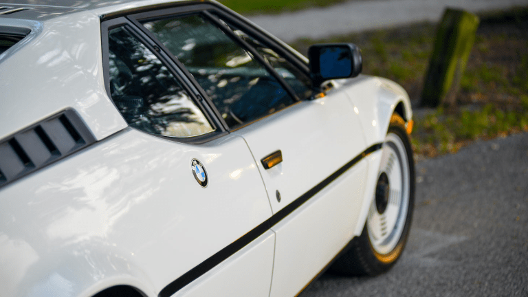 17 Photos Of A Seriously Stunning 1981 BMW M1
