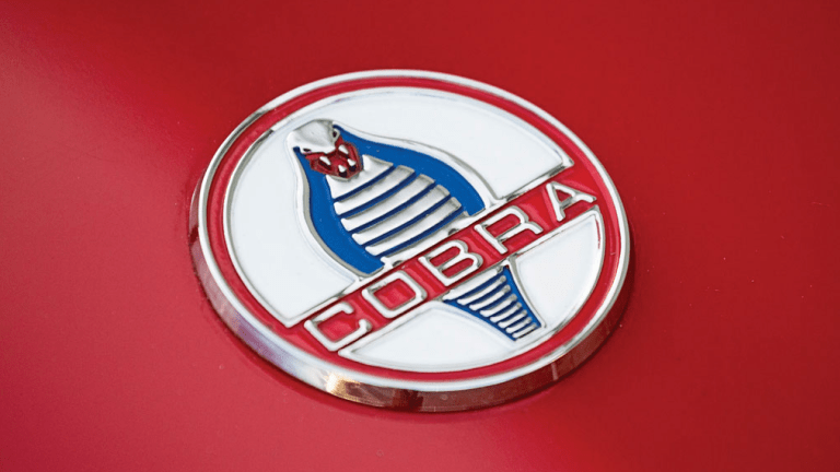 Car Porn: 1966 Shelby 427 Cobra