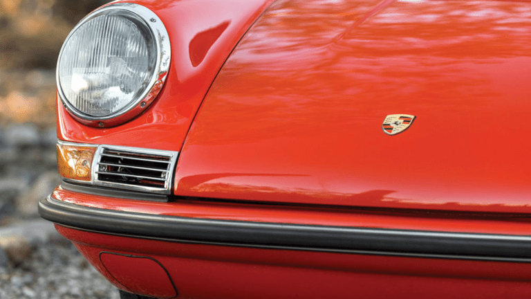 14 Flawless Photos Of A 1968 Porsche 911 S Targa