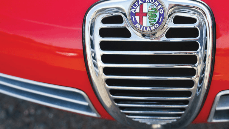 This Stunning Alfa Romeo Proves They Don't Make 'Em Like They Used To