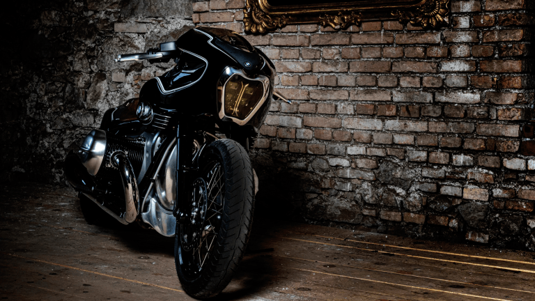 BMW Motorrad and Blechmann Reveal Custom R 18