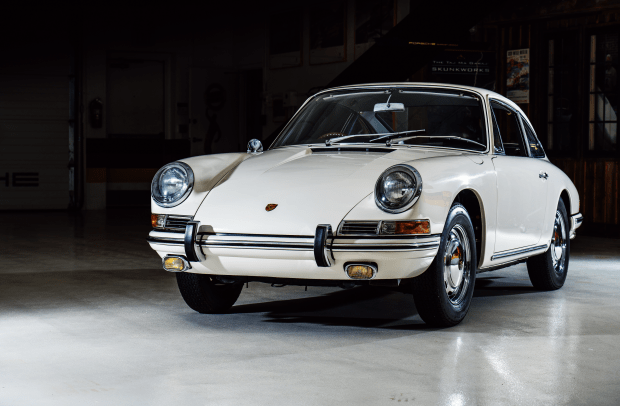1967-Porsche-911--RHD--Coupe-_5