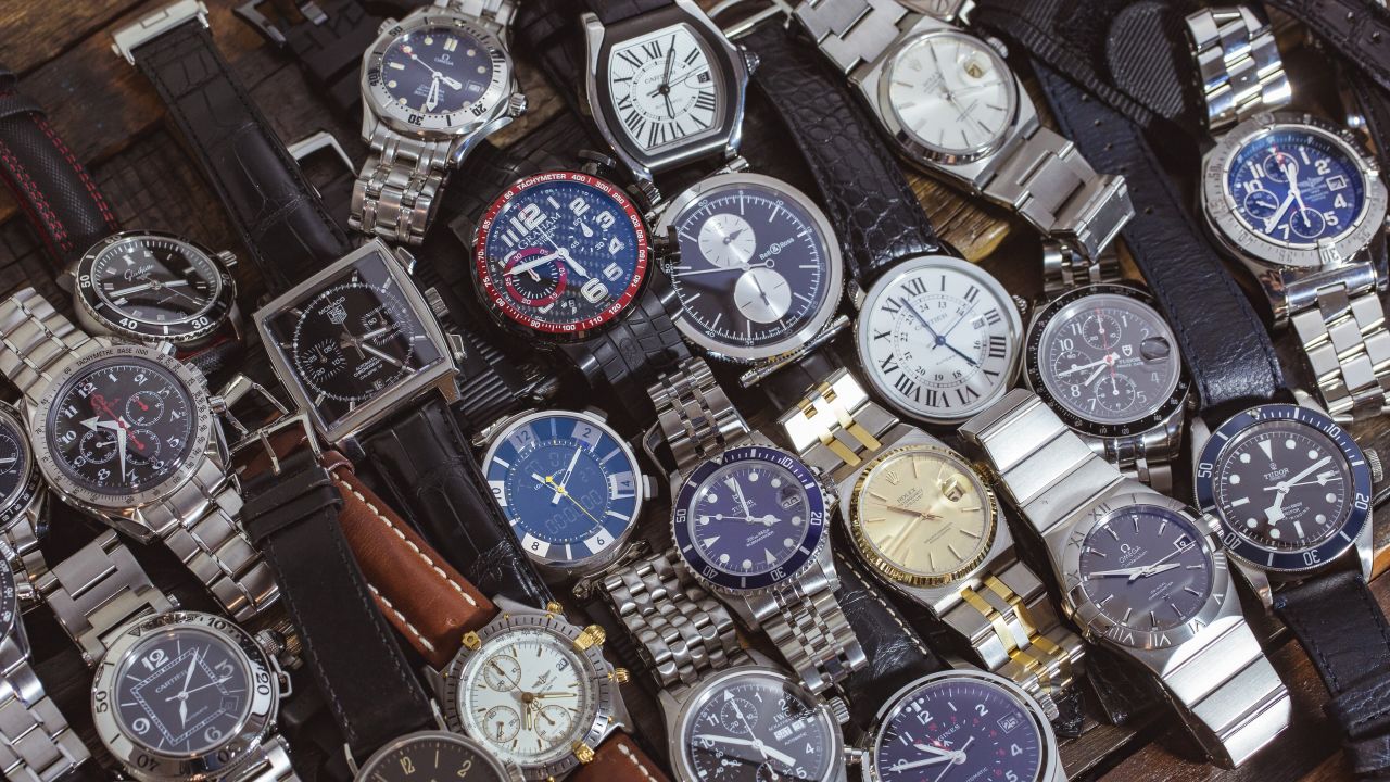 Watch Madness: 32 Watches Go Head-to-Head in the Ultimate Showdown - Airows
