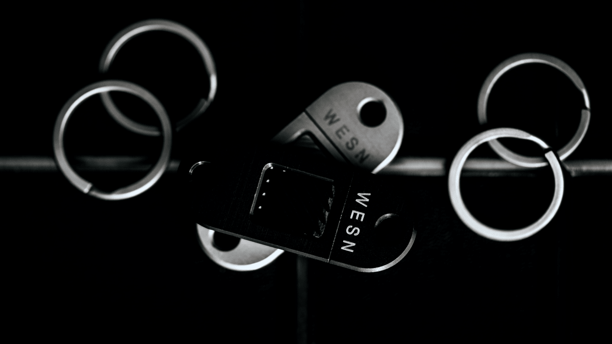 WESN Quick Release Titanium Keychain