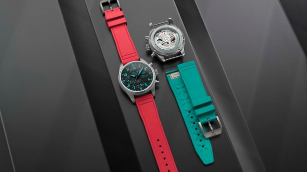 Gucci discount space watch