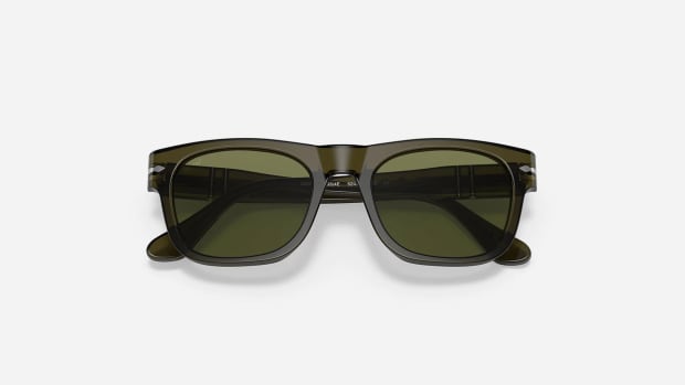 Batman wayfarer sunglasses store