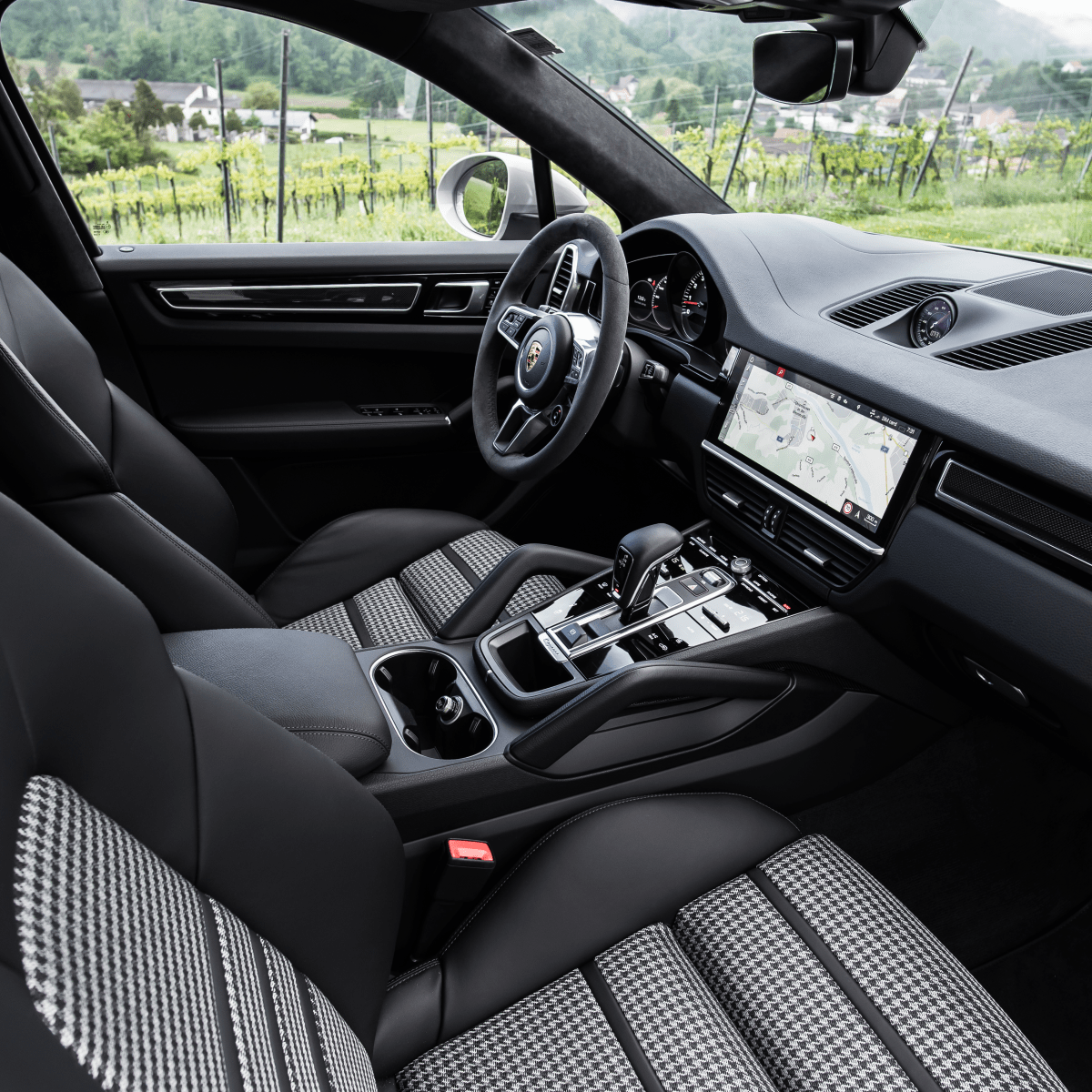 Porsche houndstooth outlet seats