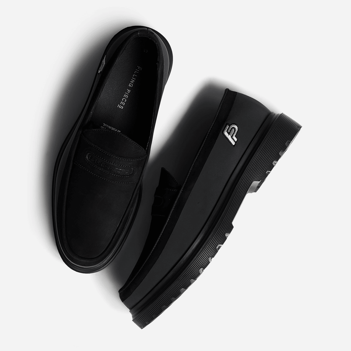 フィリング　ピース　ポルトガル製 Filling Pieces Releases Uniquely Cool Reflective Loafer - Airows