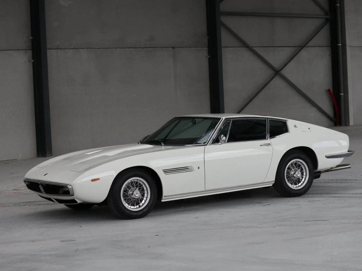 Car Porn: 1967 Maserati Ghibli 4.7 Coupe - Airows