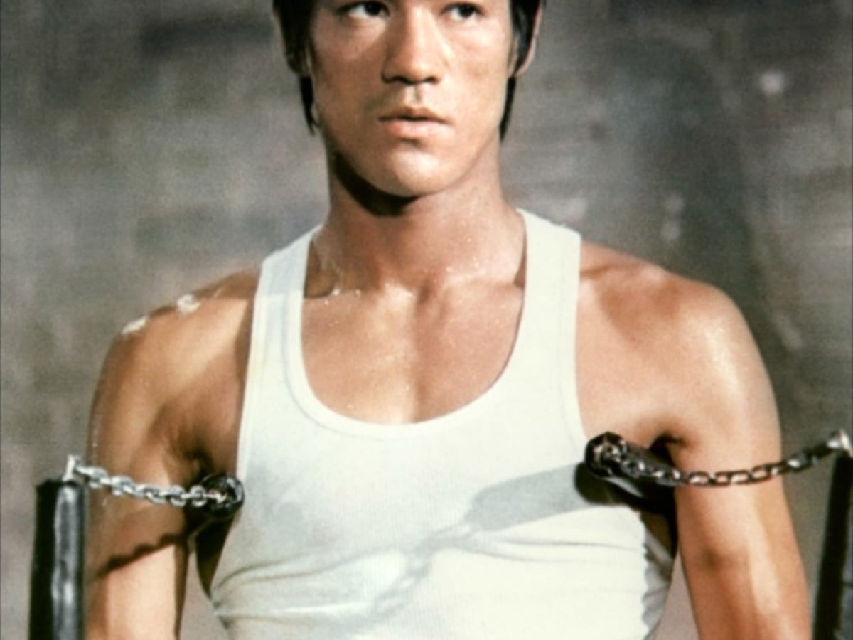 Amazing Video Bruce Lee Dominates At Ping Pong Using Nunchaku