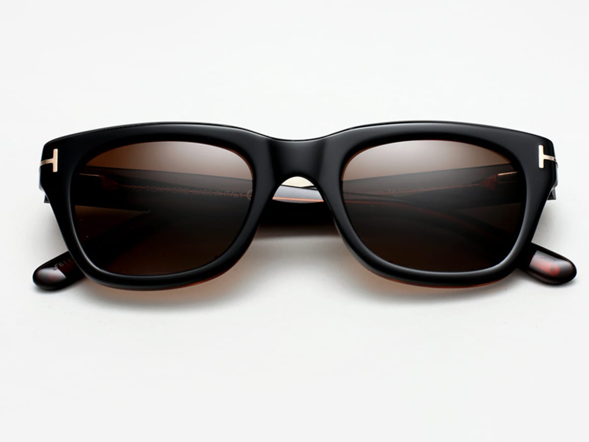 Get It James Bond s Custom Tom Ford Sunglasses From Spectre