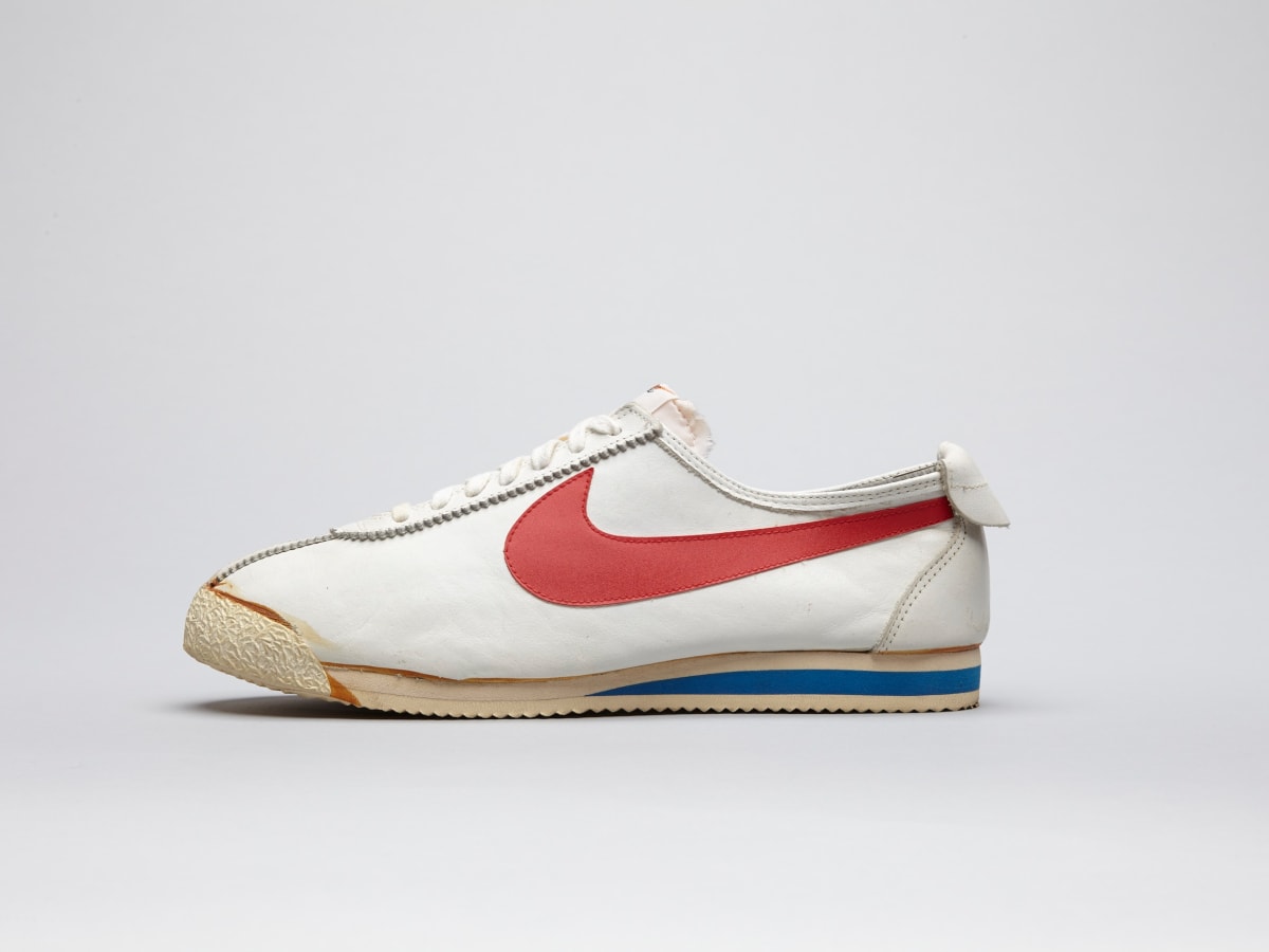 Nike cortez first model store
