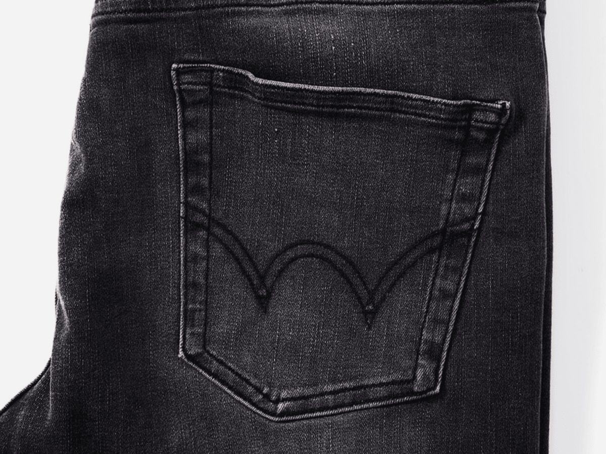 Wash black store jeans without fading