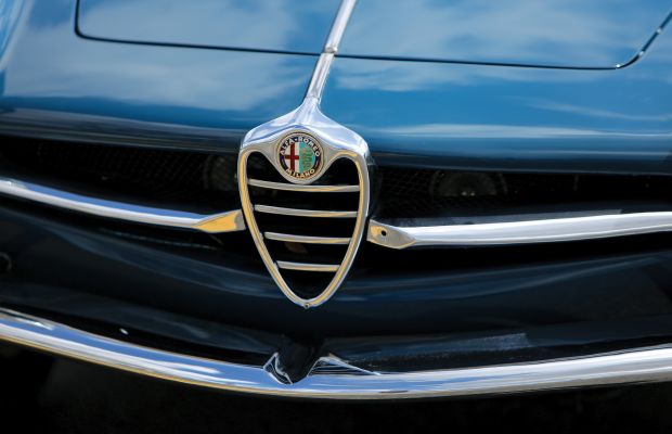 Car Porn: 1965 Alfa Romeo Giulia Sprint Speciale