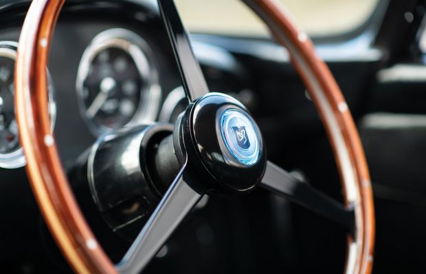 Car Porn: 1962 Aston Martin DB4