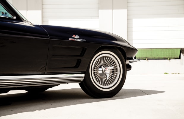 Car Porn: 1964 Chevrolet Corvette Sting Ray